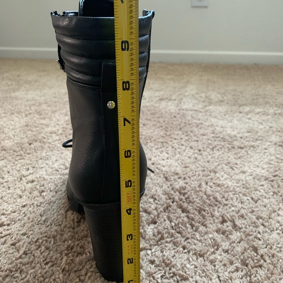 NIB Sexy Guess Grove boots - Picture 7 of 7